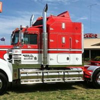 Kenworth T900 Legend No 109 with traditional hand painted pinstripes and hand brush scrollwork